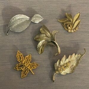 LOT of 5 Leaf Brooches With Issues Leaves Pins